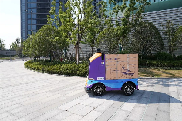 無人車1.png