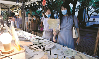 Hangzhou strives to develop night economy