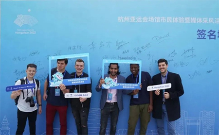 Hangzhou residents visit venues in anticipation for Asian Games