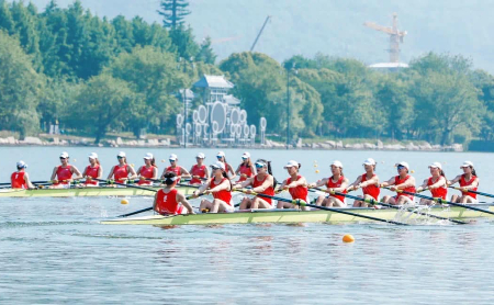 First competition held at Fuyang Water Sports Center