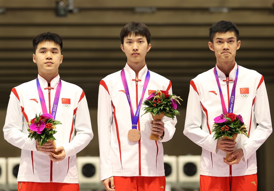 Day 2 Roundup: China's medal momentum rolls on, 3 world records shattered at Asiad